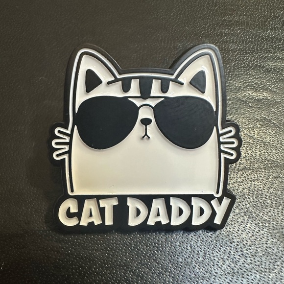 Cat Daddy Pin - Picture 1 of 1